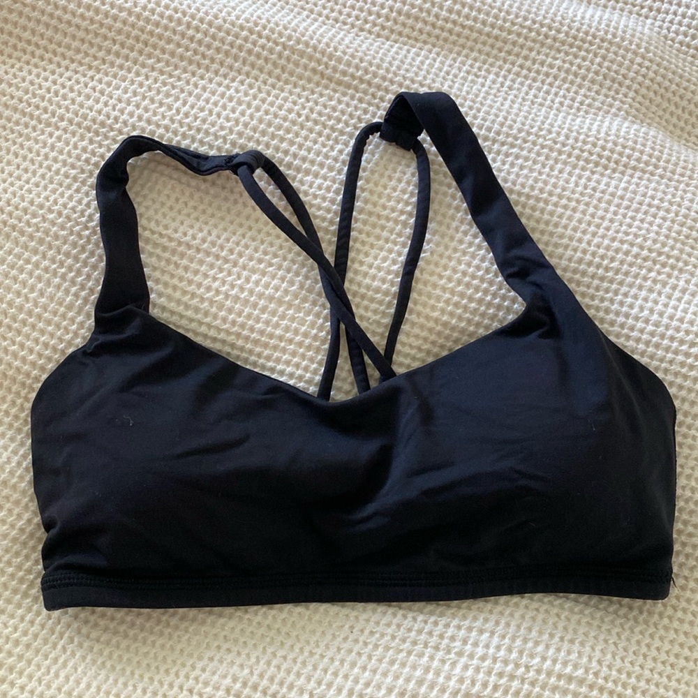 Lululemon free to be bra